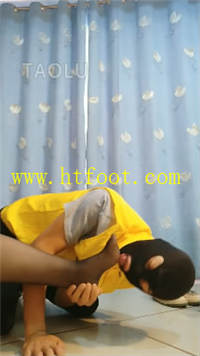 ekkfenh3cd0.jpg