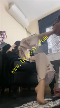 gmuhtkub54q.jpg