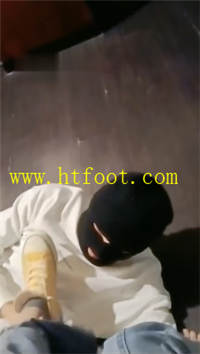 eod5w5qfi33.jpg