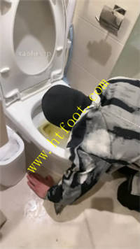qdclz5w53ri.jpg