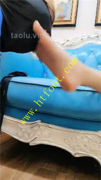 qeo51gy1cq5.jpg