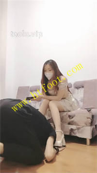 yvcsrmfa2xj.jpg