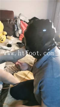 4ptuy1k5huf.jpg