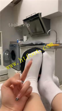 b1vzfxdfwtk.jpg