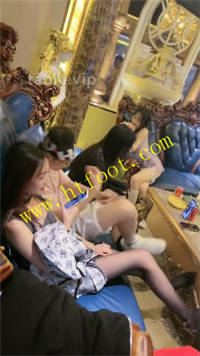 pji24znefgx.jpg