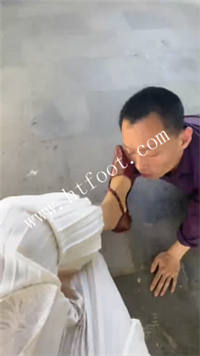 buxmlm5hksz.jpg
