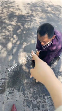 4ucphdnixz5.jpg