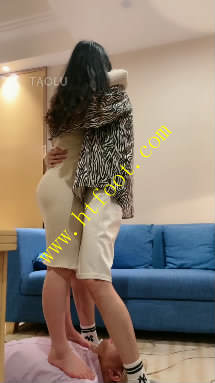 y325qxl31rj.jpg