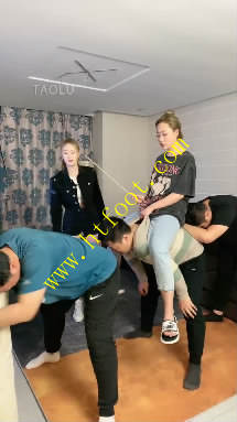 xtsmrs0mafd.jpg