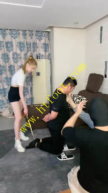lucxng2vlc5.jpg