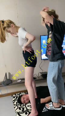 brejggccjxr.jpg