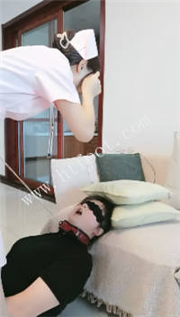 iviilcxeux4.jpg
