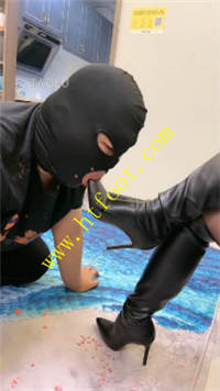 egvsnvmzdeq.jpg
