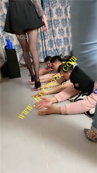 x2zxxzfbpgg.jpg