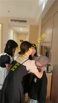 fc2mbz0qwl1.jpg