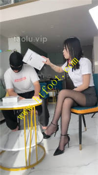 iwrfpb2wc2w.jpg
