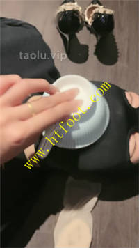 tgobxibfd41.jpg