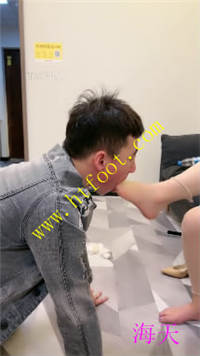 uyeeuv1nqy1.jpg