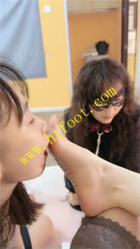 0bkydgloavu.jpg