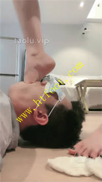 yf5cxrxoyh4.jpg