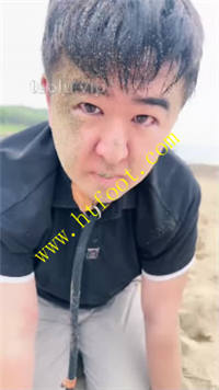 ldj0wyr2adr.jpg