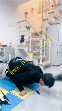 bb5tdr1lvyb.jpg