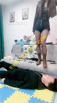 02hm1ex41dm.jpg