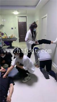 m13jh1oybo5.jpg