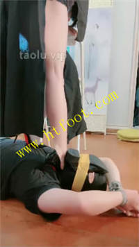 dxzt0yq3e01.jpg