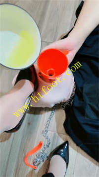 md2p1estqs5.jpg