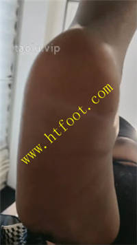 mtj0f433tlc.jpg