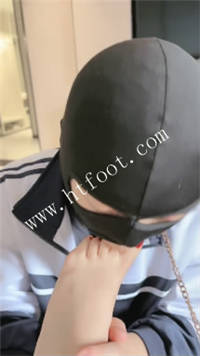 b4ebzuhkpgr.jpg