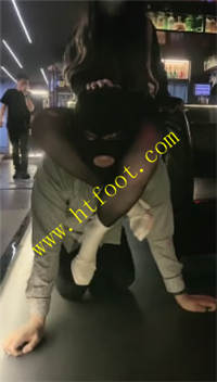 frcqbv22eze.jpg