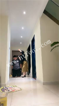 01dyu313moz.jpg