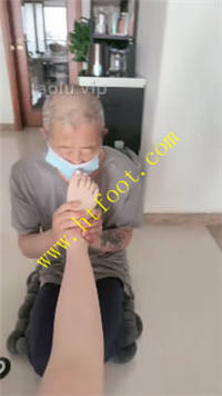 ff1dsna4n0m.jpg