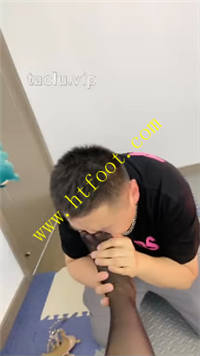 cwzfxbmivrq.jpg