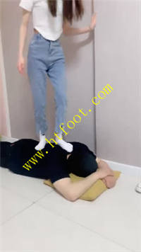 nhj0ykqbitx.jpg