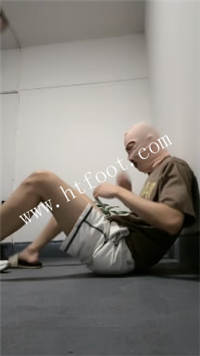 wmurb1tlsc0.jpg