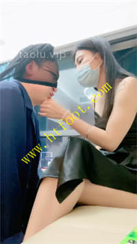 4gf5zensnbn.jpg