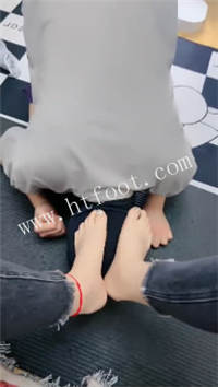 qc0utvaqrn2.jpg