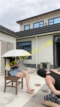 01voqpuz553.jpg