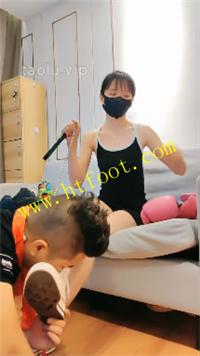 oilq1xxlbdv.jpg