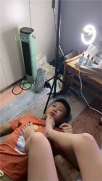 hv2m4ddoabm.jpg