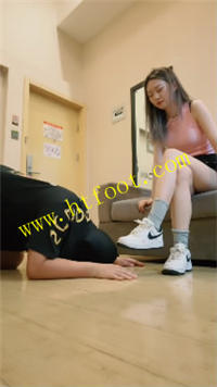 f4zwaycp5bv.jpg