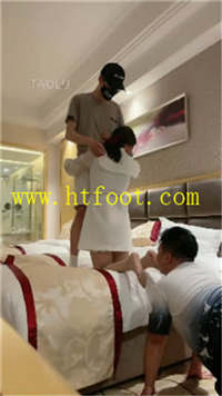 aijb05o0vw0.jpg