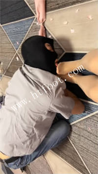 jkf35mj4xwq.jpg