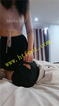 3khd0tcn243.jpg