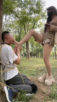 nke1epxmbos.jpg