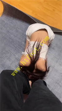 llyuxl3i2lb.jpg