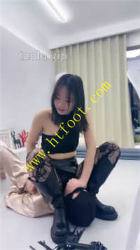 axq03sxd55r.jpg